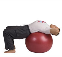knee_to_elbow_crunch_with_exercise_ball_1.jpg